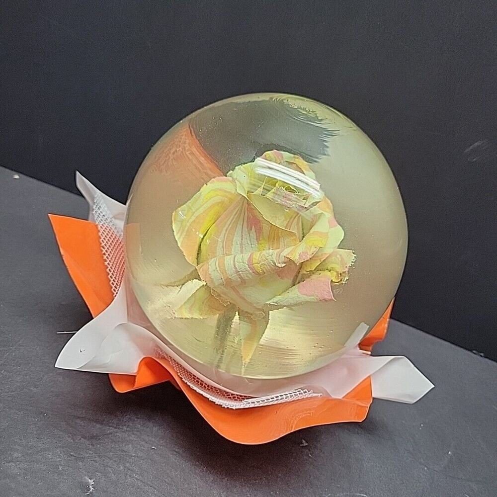 Assorted Rose Globe. Bill Doran. Mexico Rainbow Rose Vintage